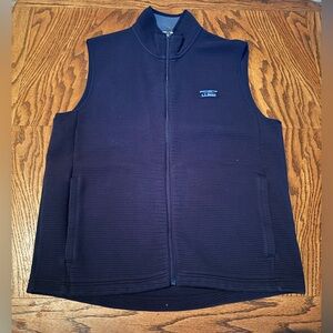 L.L. Bean Men's Navy Airtight Vest. Size Med-Regular